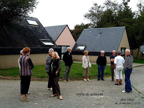 Photo sarzeau05.jpg : Enfin, ils arrivent.